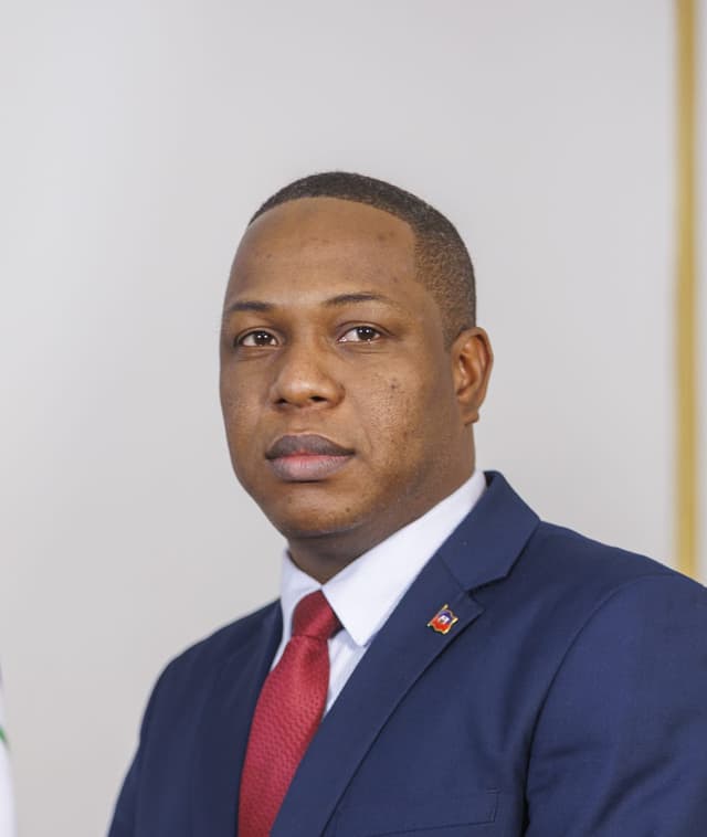 Carlyle Adrien